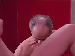 Pornó szőke Karla sz ...