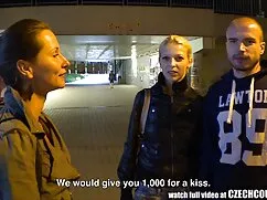 A pornó videókat nem ...