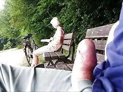 Pornó videók gúnyos  ...