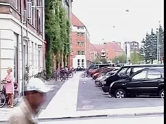 Egy barna hajú lány, ...
