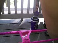 Például, pornó videó ...