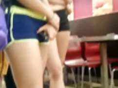 Pornó film hármas sz ...